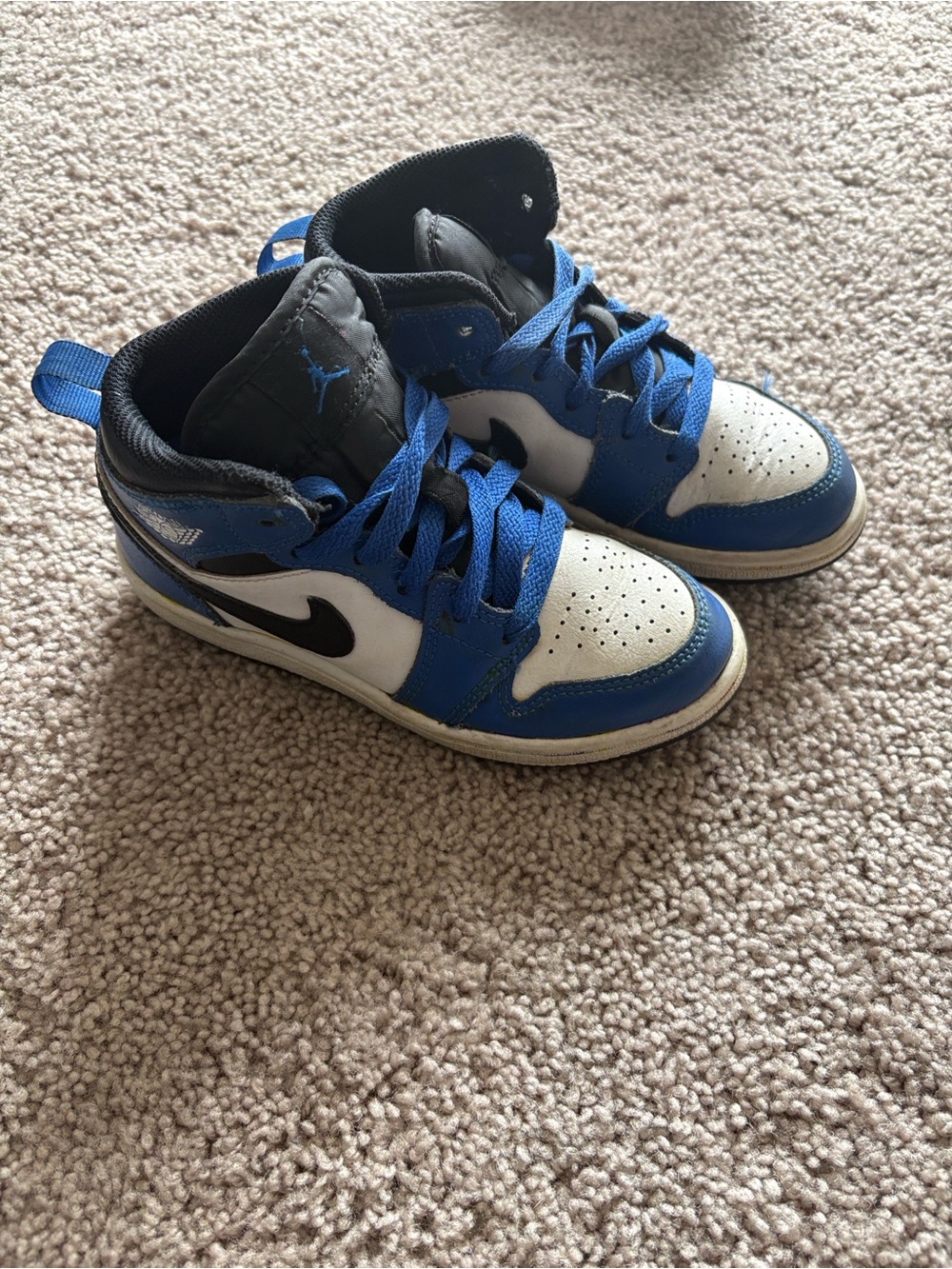 Nike Air Jordan Kids Blue, White & Black Mid-Top Sneakers